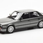 BMW 325i E30 Berline Dolphin Gris Otto 1:18