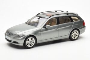 BMW 330i E91 Touring Gris Metallic Kyosho 1:18 80430394359