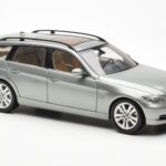 BMW 330i E91 Touring Gris Metallic Kyosho 1:18 - image 6 of 8