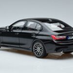 BMW 330i G20 Noir Métallisé Norev 1:18 183277 Métal - image 6 of 7
