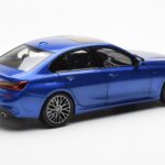 BMW 330i G20 Portimao Bleu Metallic Norev 1:18 - image 3 of 8