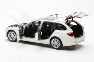 BMW 335i F31 Touring Alpine Blanc Paragon 1:18 80432244242 Métal — image 5 sur 8