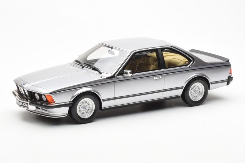 BMW 635 CSi E24 Argent Otto 1:18 OT313
