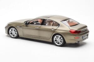 BMW 650i F06 Gran Coupe Frozen Bronze Metallic Paragon 1:18 80432218742 Métal — image 7 sur 8