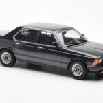 BMW 733i E23 Noir Metallic KK-Scale 1:18 - image 4 of 6