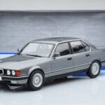BMW 7 Series E32 740i Argent MCG 1:18 MCG18161 Métal - image 5 of 5