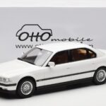 BMW 750iL E38 Asia Exclusive Blanc Otto 1:18 OT836 - image 6 of 6