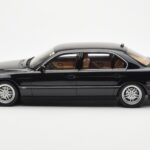 BMW 750iL E38 Noir Otto 1:18 - image 3 of 6