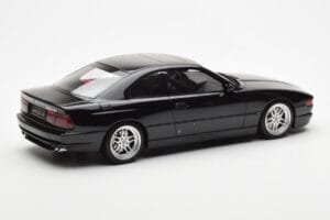 BMW 850 CSi E31 Noir Otto 1:18 OT827 Résine — image 2 sur 6