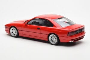 BMW 850 CSi E31 Rouge Otto 1:18 OT158 Résine — image 5 sur 6