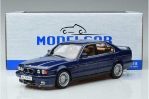 BMW Alpina B10 4.6 E34 Bleu MCG 1:18 MCG18230 Métal — image 6 sur 6