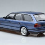 BMW Alpina B10 E34 4.0 Touring Bleu Otto 1:18 OT944 Résine - image 5 of 6