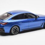 BMW i4 M50 G26 Bleu Otto 1:18 OT453 - image 2 of 6