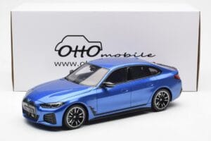 BMW i4 M50 G26 Bleu Otto 1:18 OT453 Résine — image 6 sur 6