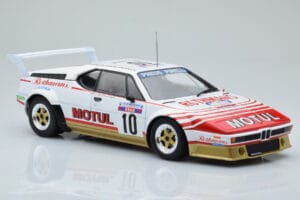 BMW M1 Motul #10 B. Darniche / A. Mahe Rally Tour de Corse 1982 IXO 1:18 18RMC114 Métal — image 4 sur 6