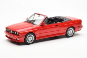 BMW M3 E30 Cabriolet Rouge Otto 1:18 OT077