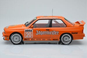 BMW M3 E30 Jagermeister #20 W. Gardner DTM Nurburgring 1992 IXO 1:18 18RMC082B Métal — image 3 sur 6
