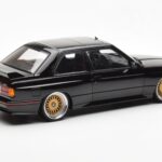 BMW M3 E30 Sport Evolution Noir Custom Wheels AUTOart 1:18 - image 3 of 8