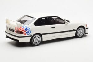 BMW M3 E36 Lightweight Blanc Otto 1:18 OT569 Résine — image 2 sur 6