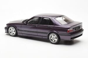 BMW M3 E36 Violet Otto 1:18 OT307 Résine — image 5 sur 6