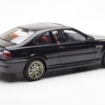 BMW M3 E46 Noir AUTOart 1:18 70541 - image 3 of 8
