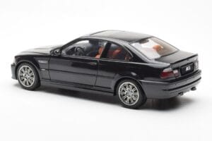 BMW M3 E46 Noir AUTOart 1:18 70541 Métal — image 7 sur 8