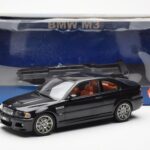 BMW M3 E46 Noir AUTOart 1:18 70541 - image 8 of 8