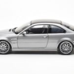 BMW M3 E46 CSL Gris Kyosho 1:18 - image 4 of 8
