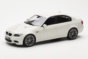 BMW M3 E90 Berline Blanc GT Spirit 1:18 GT053