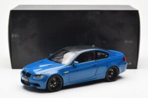 BMW M3 E92 Laguna Seca Blue Kyosho 1:18 08734LBL Métal — image 8 sur 8