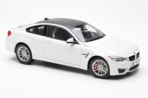 BMW M4 F82 Frozen Brilliant Blanc Paragon 1:18 PA-97101 Métal — image 6 sur 8