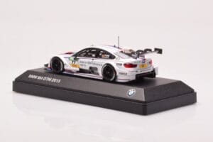 BMW M4 F82 #77 M. Tomczyk BMW M Performance Parts DTM 2015 Minichamps 1:43 80422405594 Métal — image 3 sur 4