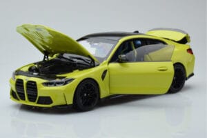 BMW M4 G82 Jaune Édition Concessionnaire Minichamps 1:18 80435A51949 Métal — image 2 sur 8