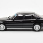 BMW M5 E34 Noir Otto 1:18 OT690 - image 3 of 6