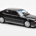 BMW M5 E34 Noir Otto 1:18 OT690 - image 4 of 6