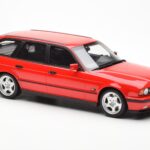 BMW M5 E34 Touring Rouge Otto 1:18 OT951 - image 4 of 6
