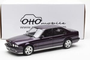 BMW M5 E34 Violet Otto 1:18 OT106 Résine — image 6 sur 6