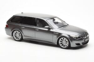 BMW M5 E61 Touring Gris Otto 1:18 OT189 Résine — image 4 sur 6
