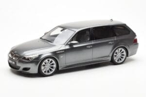 BMW M5 E61 Touring Gris Otto 1:18 OT189