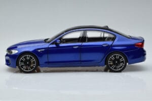 BMW M5 F90 Marina Bay Bleu Norev 1:18 80432454783 Métal — image 4 sur 7