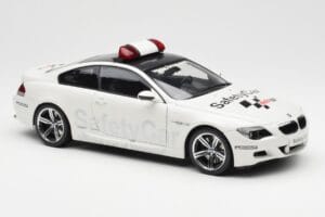 BMW M6 E63 MotoGP Safety Car 2006 Kyosho 1:18 08707GPB Métal — image 6 sur 8