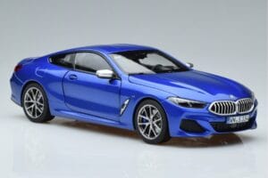 BMW M850i G15 Bleu Métallisé Norev 1:18 183286 Métal — image 5 sur 7