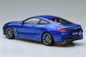 BMW M850i G15 Bleu Métallisé Norev 1:18 183286 Métal — image 6 sur 7