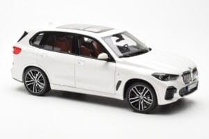 BMW X5 G05 Blanc Paragon 1:18 80432450996 Métal — image 6 sur 8