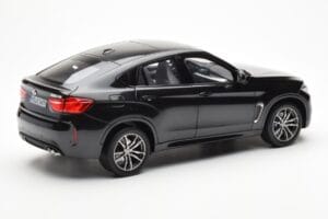 BMW X6 M F86 Sapphire Noir Metallic Norev 1:18 80432364887 Métal — image 3 sur 8