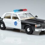 Chevrolet Caprice San Francisco Police Department MCG 1:18 MCG18389 Métal - image 4 of 6