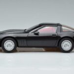 Chevrolet Corvette C4 Noir AUTOart 1:18 71242 Métal - image 5 of 8
