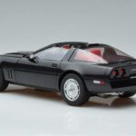 Chevrolet Corvette C4 Noir AUTOart 1:18 71242 Métal - image 7 of 8