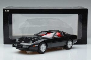Chevrolet Corvette C4 Noir AUTOart 1:18 71242 Métal — image 8 sur 8
