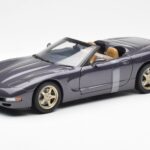 Chevrolet Corvette C5 Cabriolet Violet Nacré Métallique UT Models 1:18
